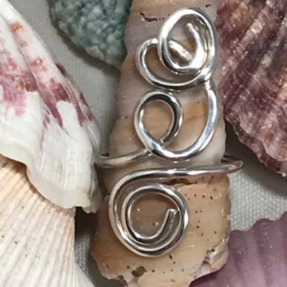 Toe Ring - Sterling Silver Toe Ring- Midi Ring, Free Spirit One Toe Ring - Picture 3 of 7